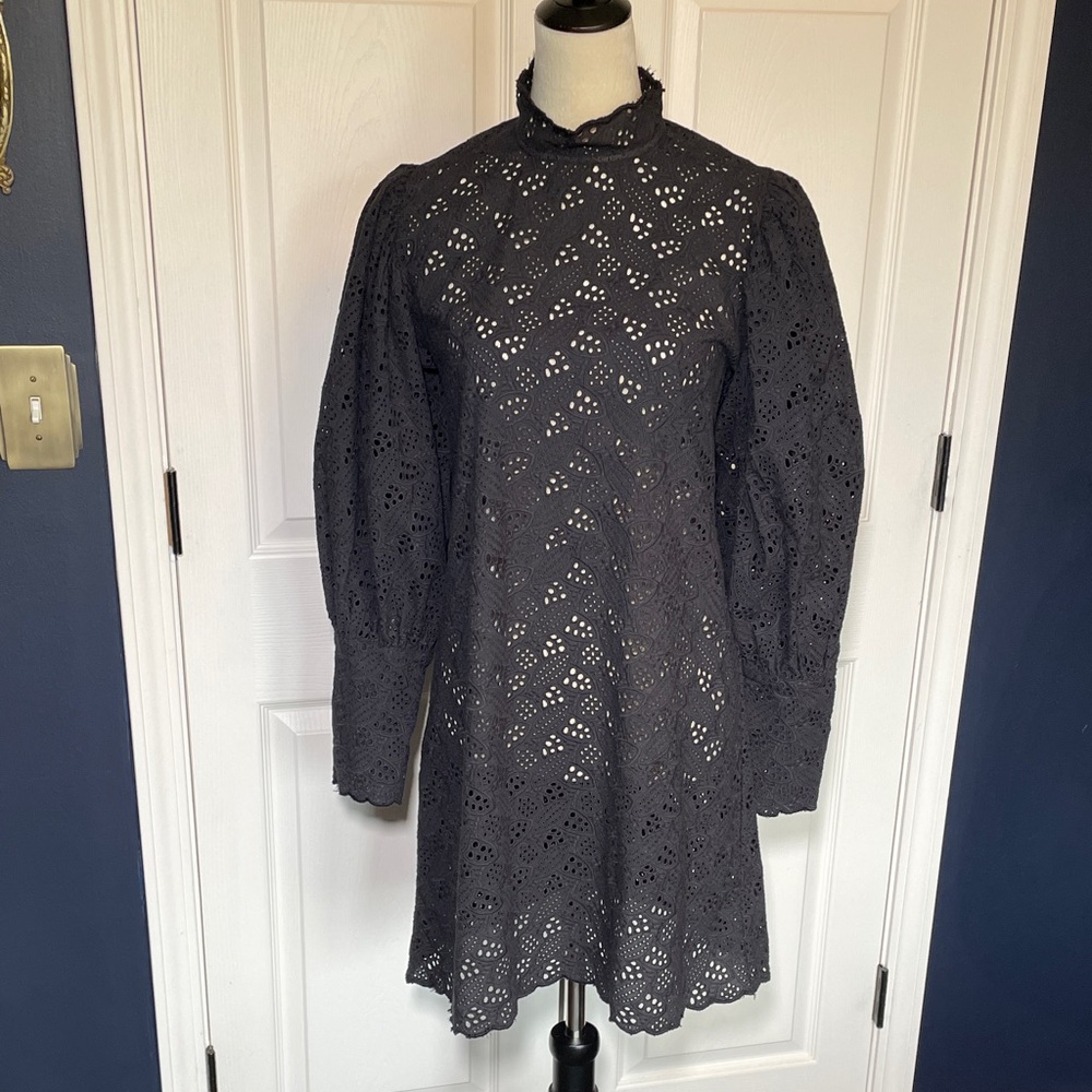 V.De.Vinster Eyelet Mock Collar Victorian Black‎ Midi Dress French Luxury Medium